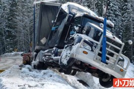 探索频道危险道路纪录片《公路事故救援行动 Highway Thru Hell 2022》第9季全18集 英语无字 官方纯净版 1080/MKV/32.1G百度网盘下载